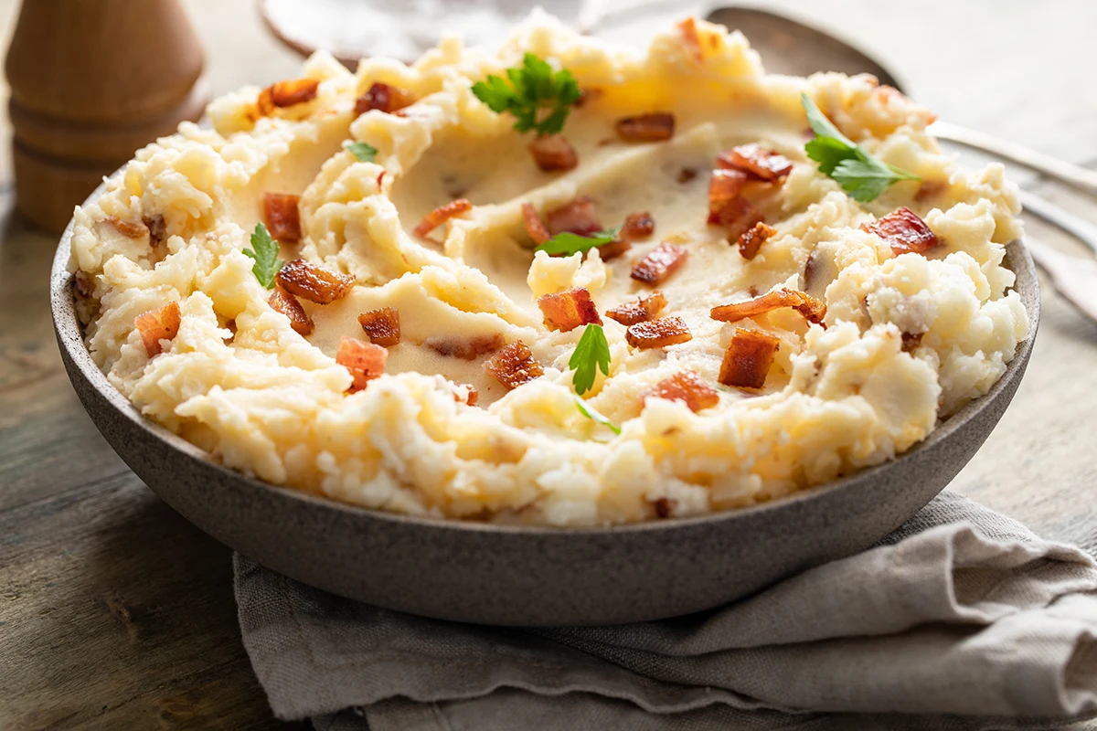 Creamy-and-Fluffy-Mashed-Potatoes-Recipe