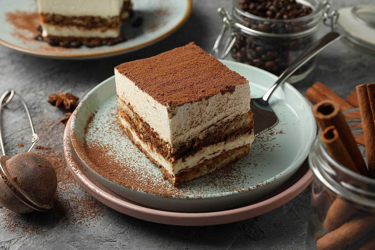 Dreamy-No-Bake-Tiramisu-Delight