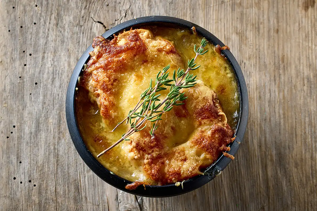 French-Onion-Soup-with-Golden-Cheese-Toasts-Recipe