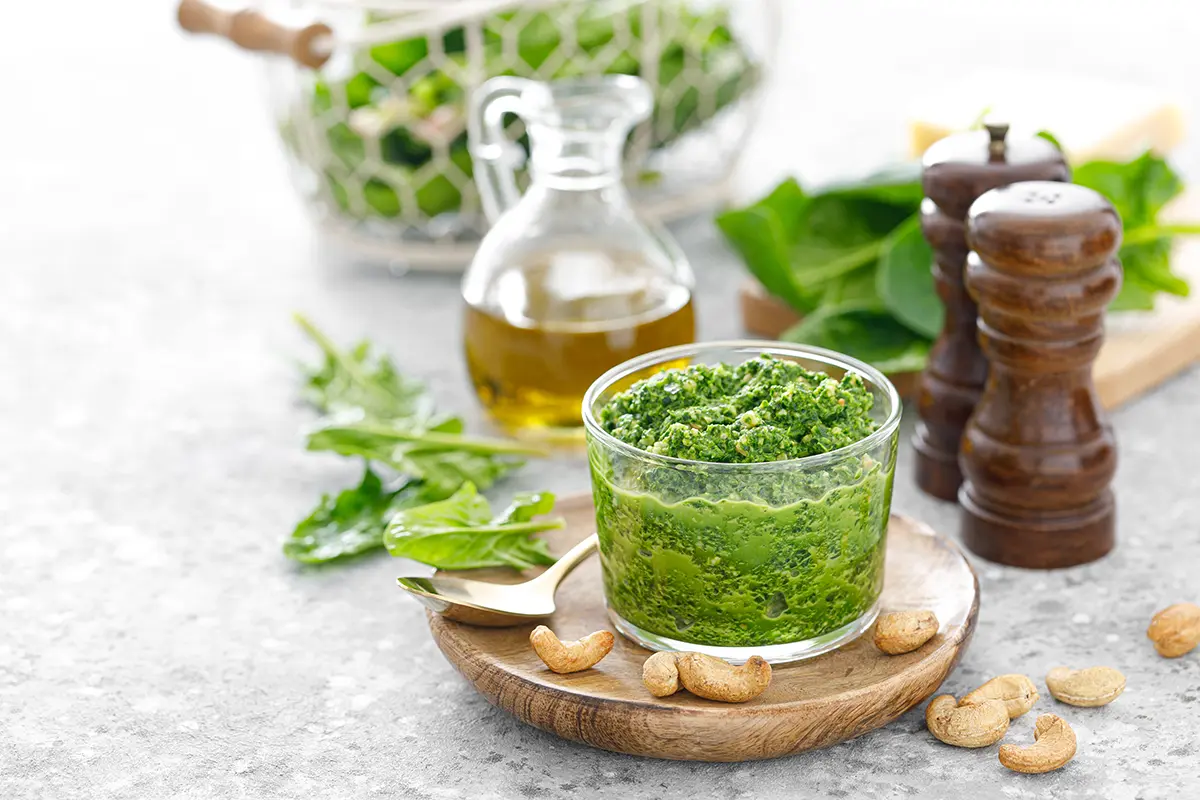Homemade-Pesto-Sauce-Recipe