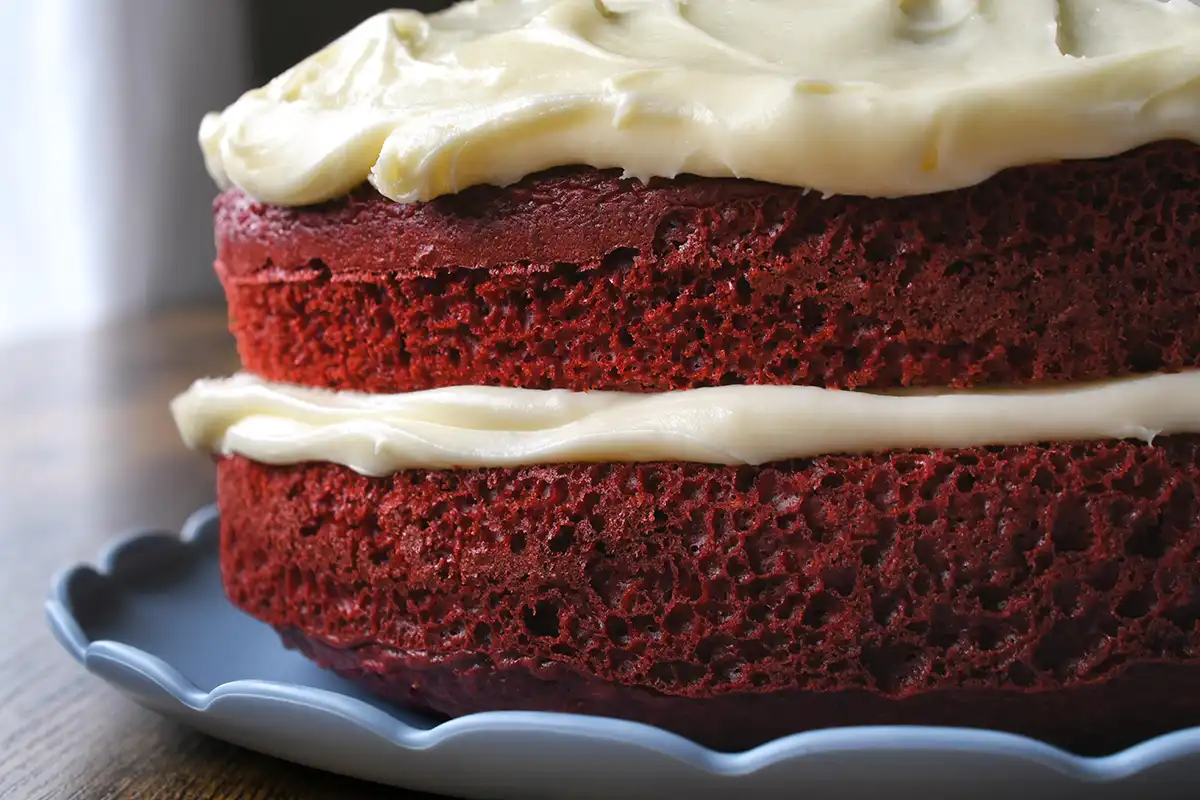 Moist-Red-Velvet-Cake-Recipe