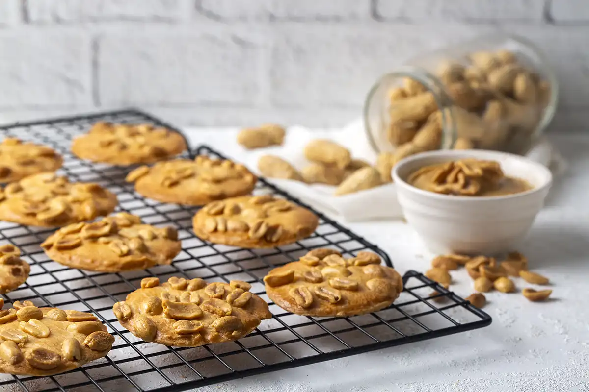 Soft-and-Chewy-Peanut-Butter-Cookies