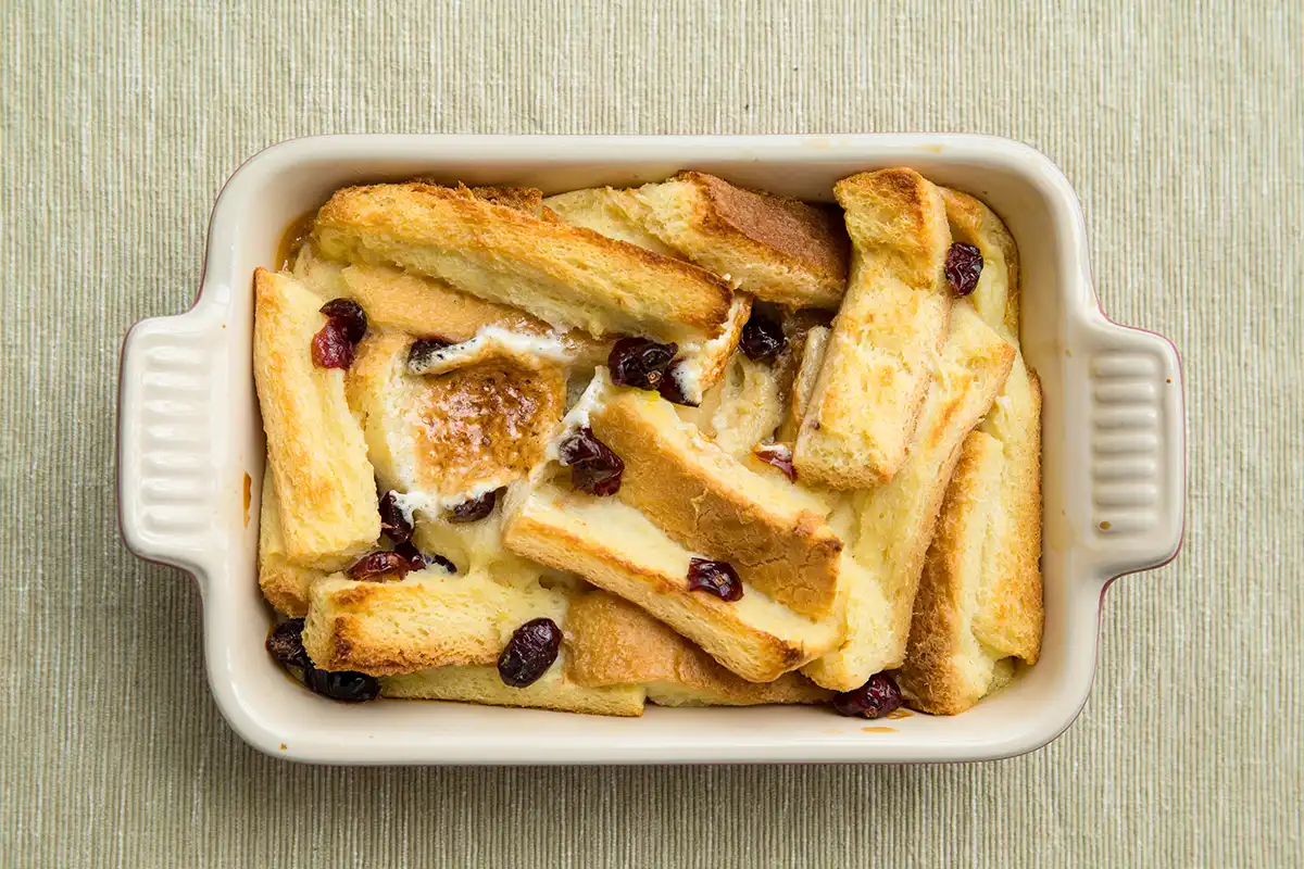 Warm-and-Buttery-Bread-Pudding