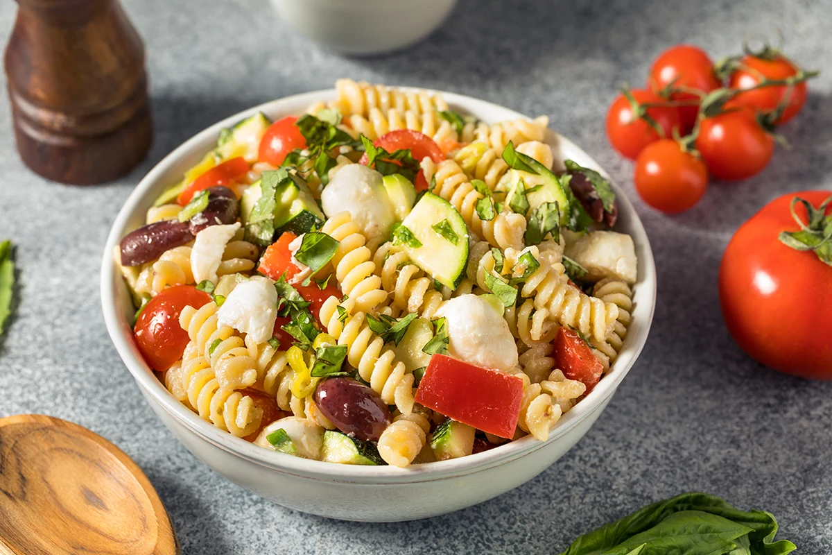 Zesty-and-Colorful-Pasta-Salad-Recipe
